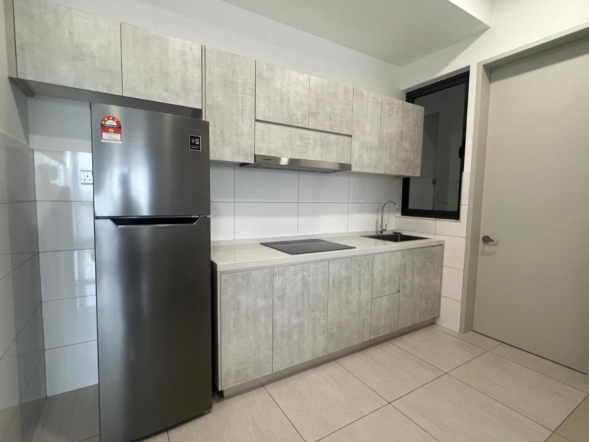 Mucihome Clio 3R2B, Putrajaya Condo Near To Ioi City Mall, Alamanda, Hospital Serdang, Wetland Studio Kru Dll- Non Smoking Home For Malaysian Only Bagian luar foto