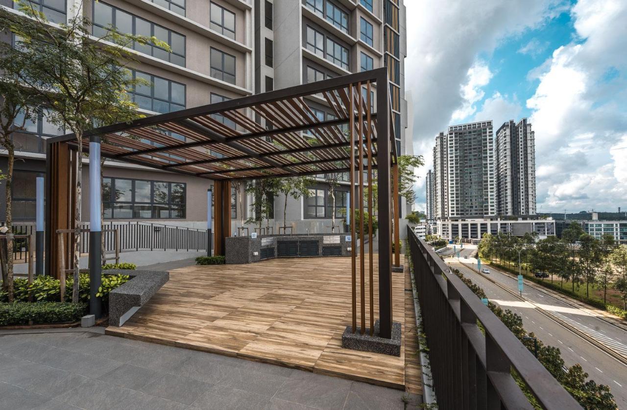 Mucihome Clio 3R2B, Putrajaya Condo Near To Ioi City Mall, Alamanda, Hospital Serdang, Wetland Studio Kru Dll- Non Smoking Home For Malaysian Only Bagian luar foto