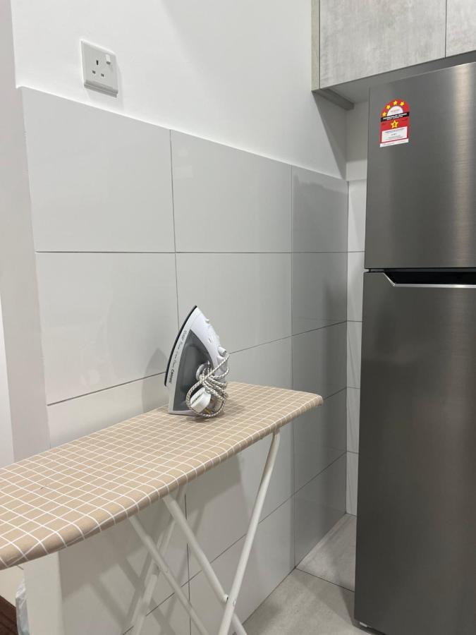 Mucihome Clio 3R2B, Putrajaya Condo Near To Ioi City Mall, Alamanda, Hospital Serdang, Wetland Studio Kru Dll- Non Smoking Home For Malaysian Only Bagian luar foto
