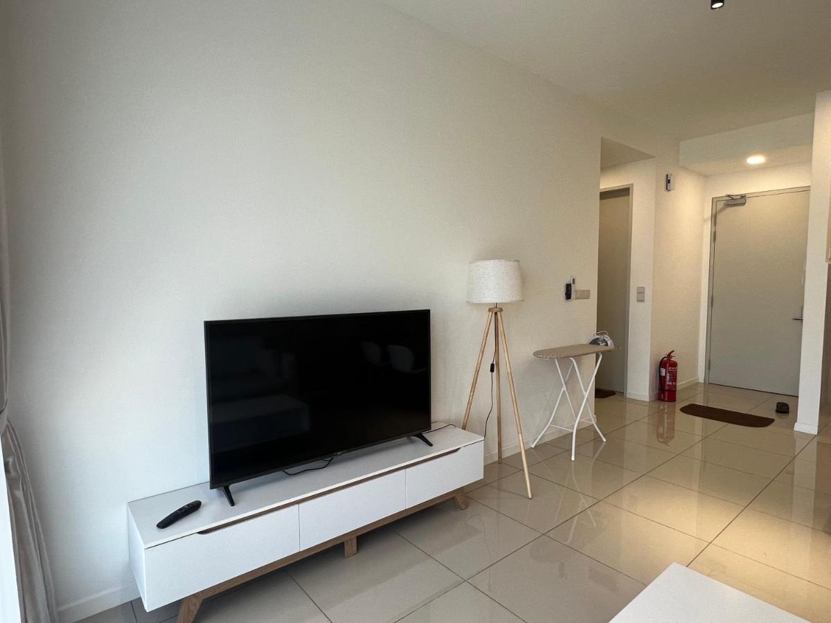Mucihome Clio 3R2B, Putrajaya Condo Near To Ioi City Mall, Alamanda, Hospital Serdang, Wetland Studio Kru Dll- Non Smoking Home For Malaysian Only Bagian luar foto